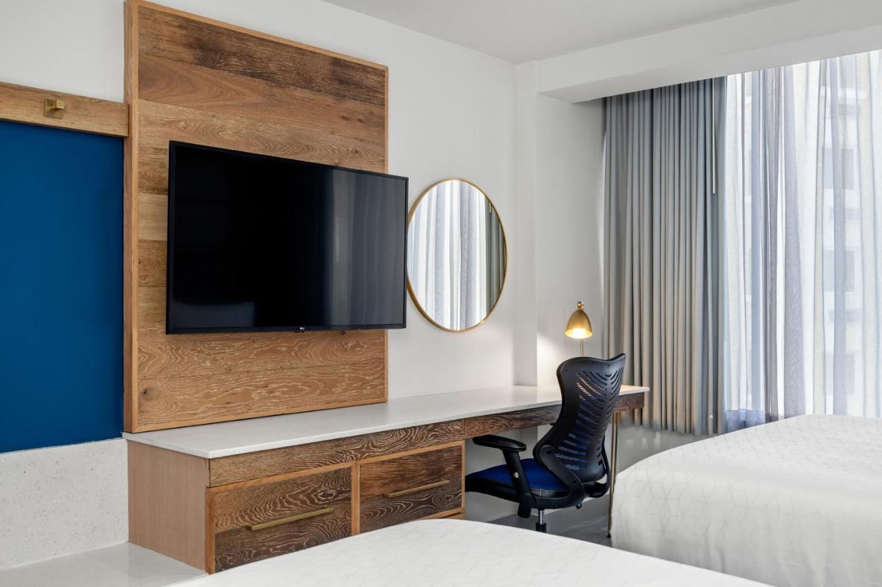 Holiday Inn Express San Juan Condado By Ihg Екстериор снимка