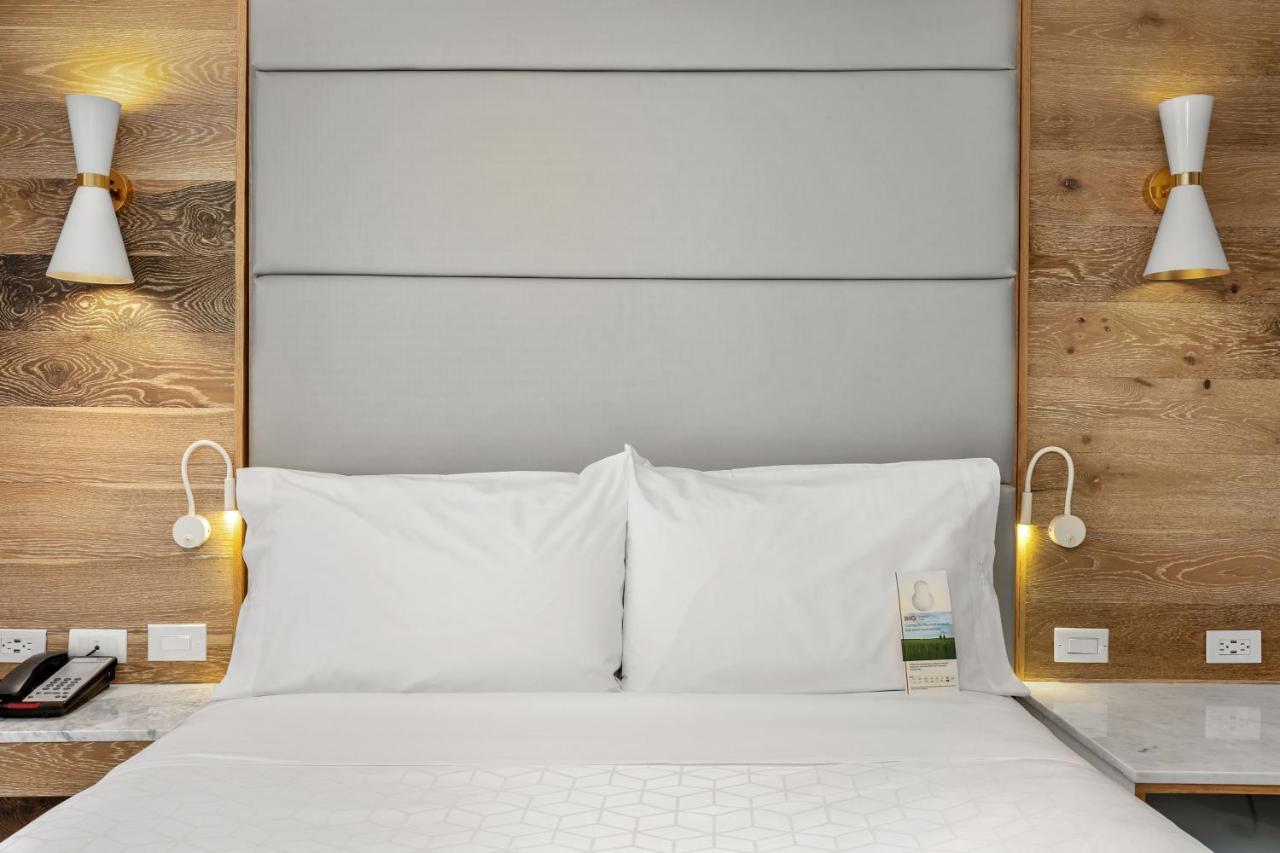 Holiday Inn Express San Juan Condado By Ihg Екстериор снимка